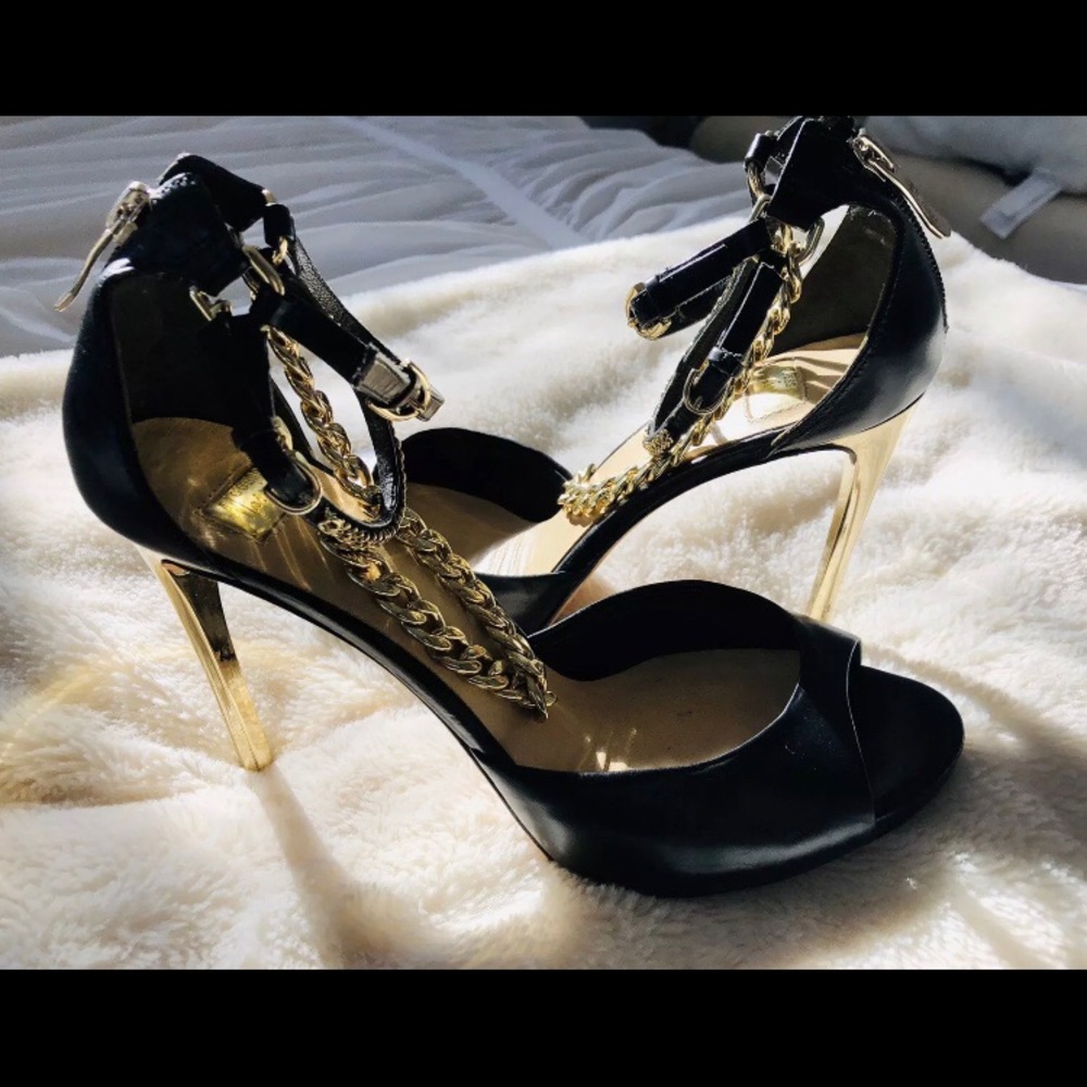 Guess by Marciano Peeptoe Pumps
